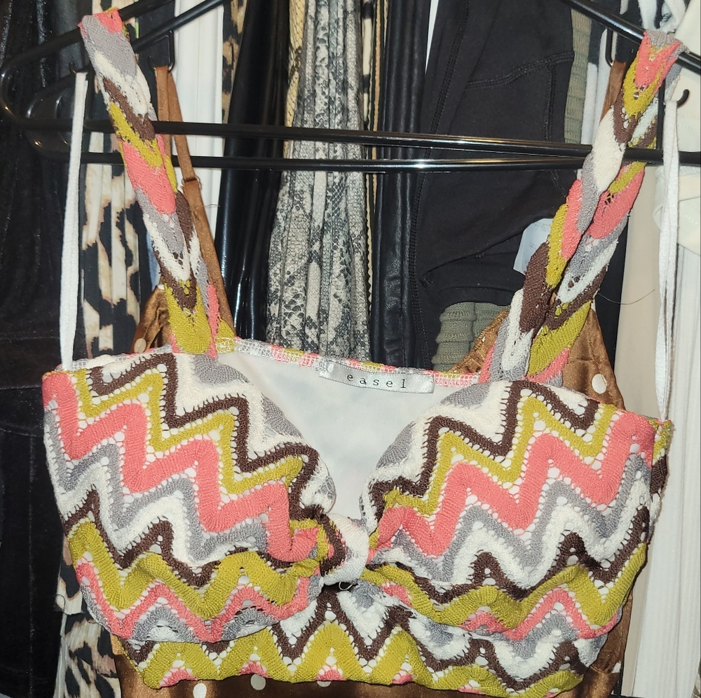 Cropped top